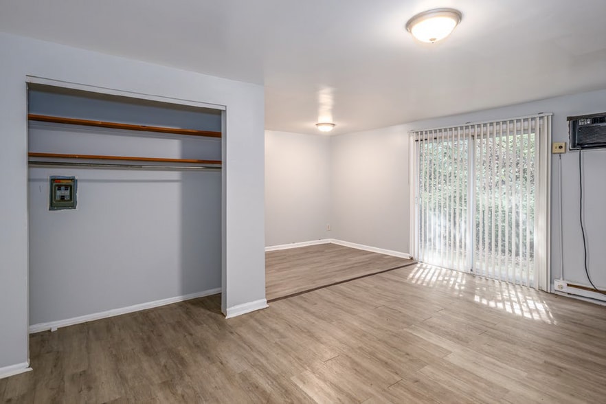 More Photos Of 3272 Gobel Ave, Cincinnati Apartments For Sale