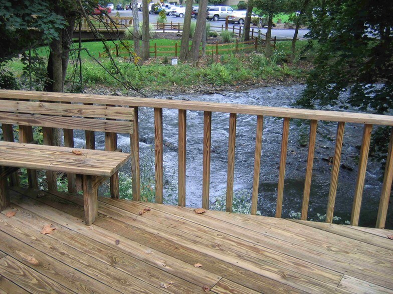 More Photos Of 4074 Mt Royal Blvd, Allison Park Medical For Lease