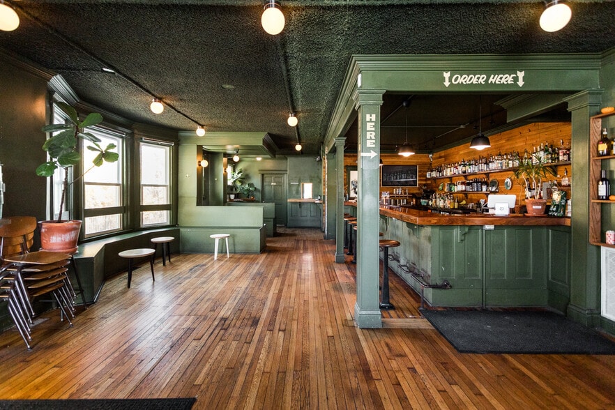 More Photos Of 8116 Kercheval St, Detroit Apartments For Sale