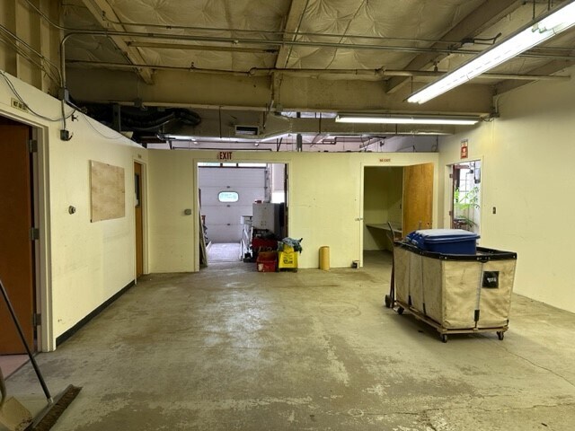 More Photos Of 356 South Ave, Whitman Light Manufacturing For Lease