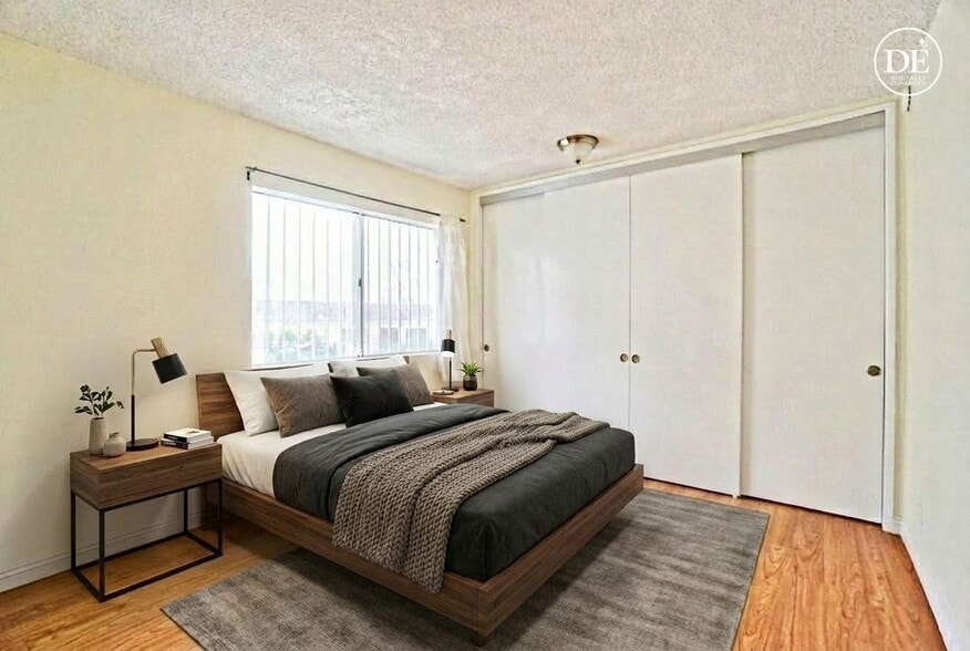 More Photos Of 933 New Depot St, Los Angeles Apartments For Sale