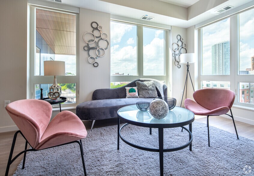 More Photos Of 1725 Nicollet Ave, Minneapolis Apartments For Lease