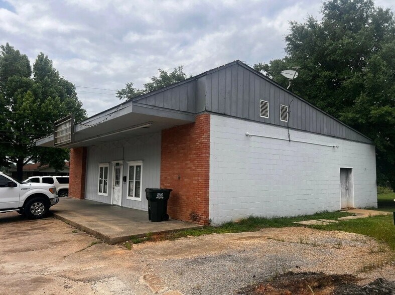More Photos Of , Canton General Retail For Sale