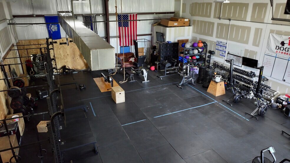 More Photos Of 1112 W 9th St, North Little Rock Warehouse For Sale