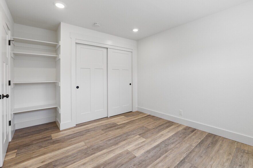 More Photos Of 1160 Bowers Ave, South Lake Tahoe Apartments For Sale