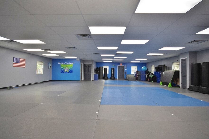 More Photos Of 1559 Route 82, Hopewell Junction Medical For Lease