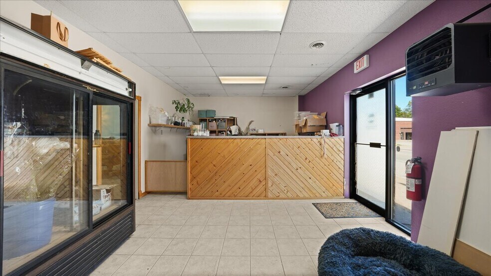 More Photos Of 307 N Washington St, Melrose Warehouse For Sale