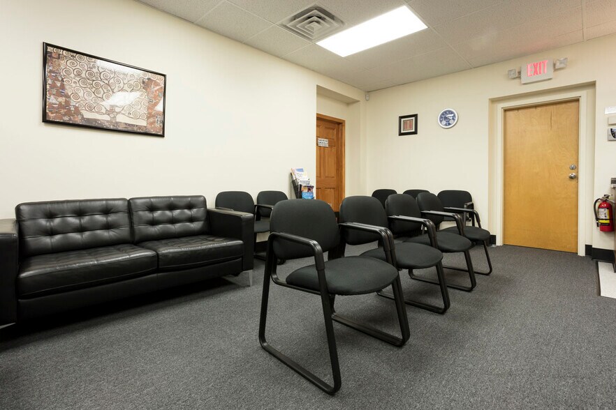 More Photos Of 216 Congers Rd, New City Office For Sale