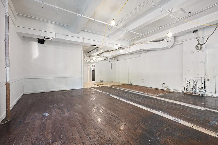 More Photos Of 30 Garth Rd, Scarsdale Office For Lease