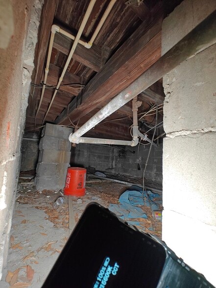 More Photos Of 2020 N Main St, Jacksonville Specialty For Sale