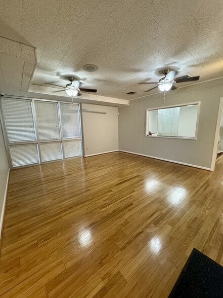 More Photos Of 311-317 S Tennessee Ave, Lakeland Office For Lease