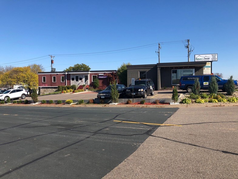 More Photos Of 6480 Wayzata Blvd, Golden Valley Freestanding For Lease