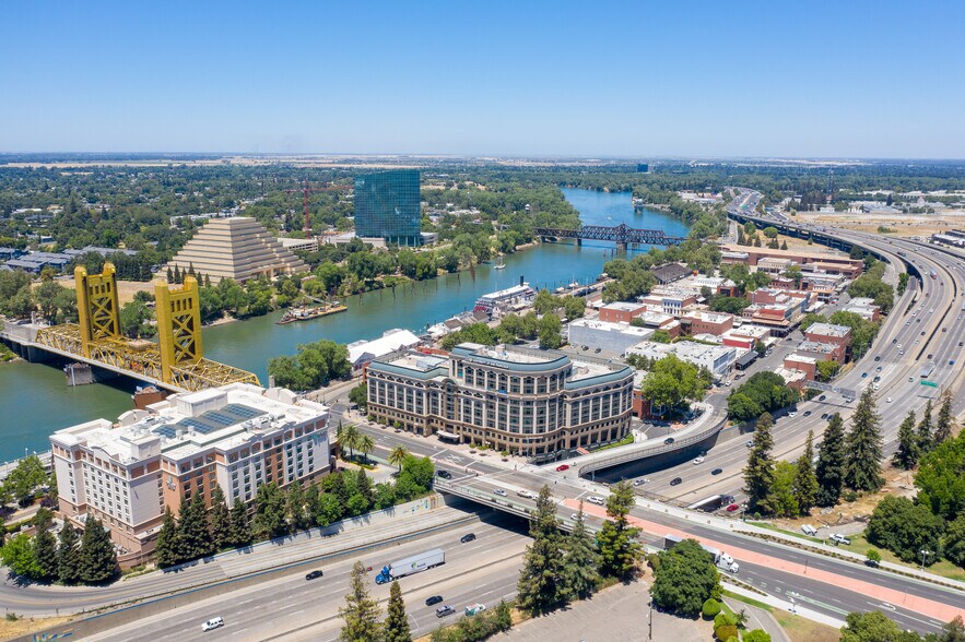 More Photos Of 1 Capitol Mall, Sacramento Office For Lease
