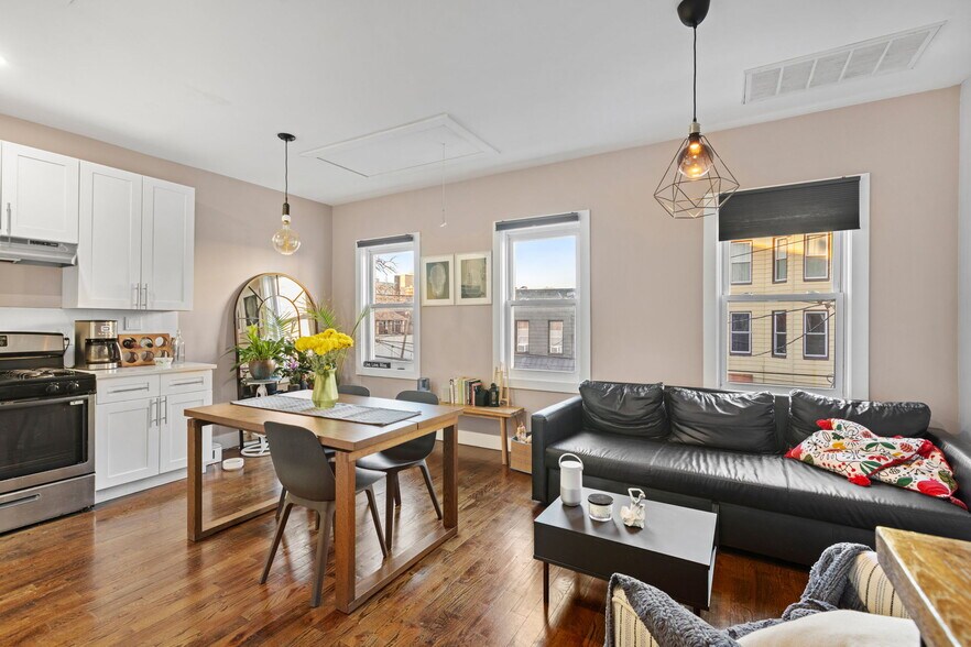 More Photos Of 135-137 Griffith St, Jersey City Storefront Retail Residential For Sale