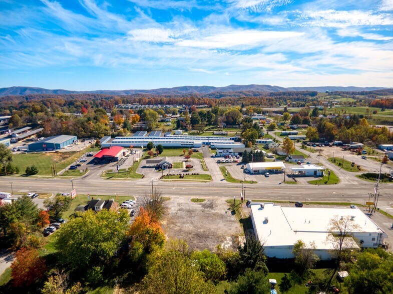 More Photos Of 2140 Roanoke St, Christiansburg Land For Sale