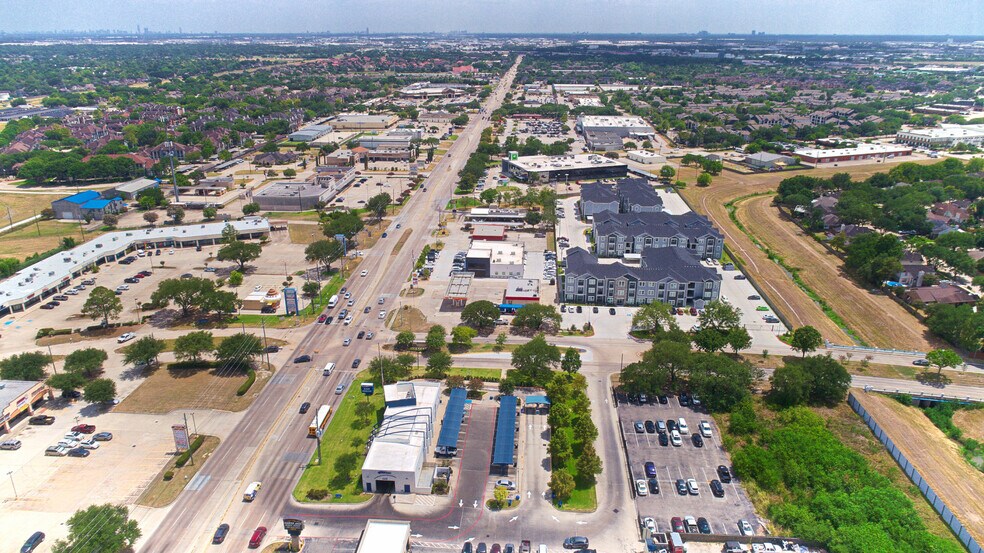 More Photos Of 9801 Jones Rd, Houston Carwash For Sale
