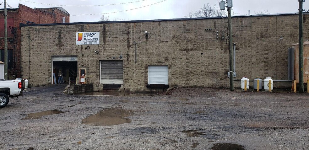 More Photos Of 510 S Harding St, Indianapolis Warehouse For Lease