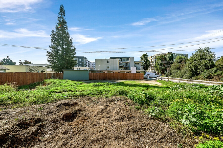 More Photos Of 1289 Russell Way, Hayward Land For Sale