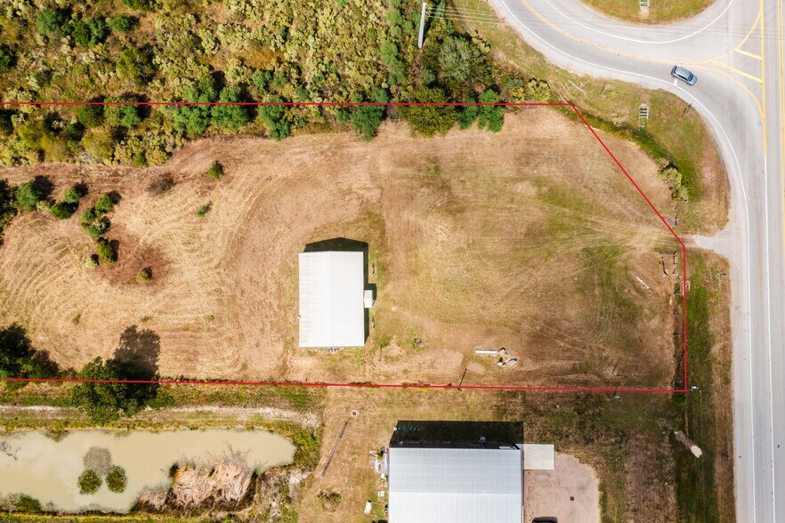 More Photos Of 1585 Patton Rd, Rosenberg Service For Sale