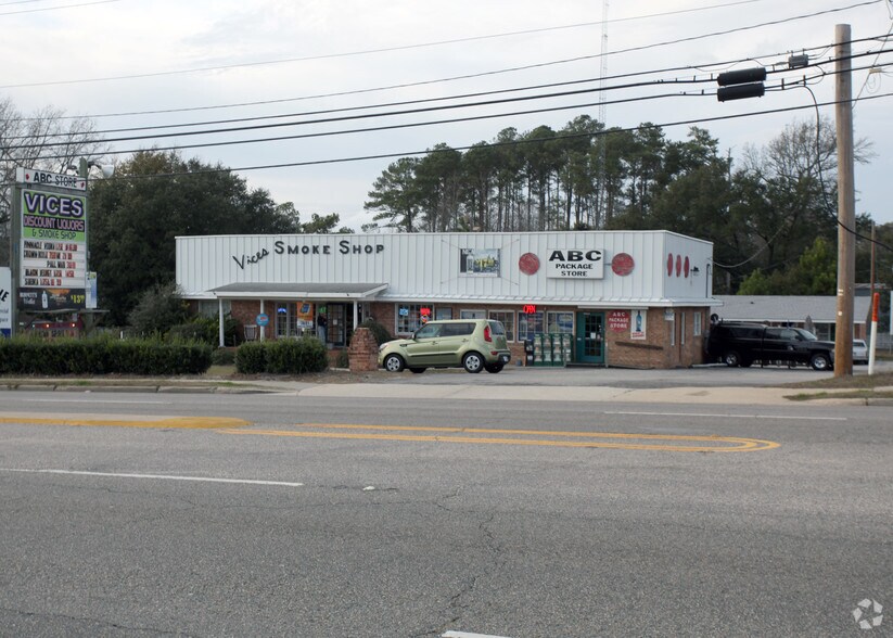 Primary Photo Of 1479 Us-17 Hwy N, Little River Freestanding For Sale