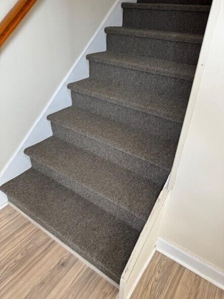 More Photos Of 1231-1249 Mall Dr, Richmond Medical For Lease