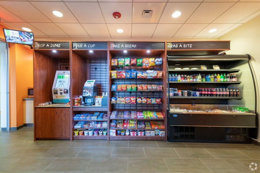 More Photos Of 200 Donald J Lynch Blvd, Marlborough Office For Lease