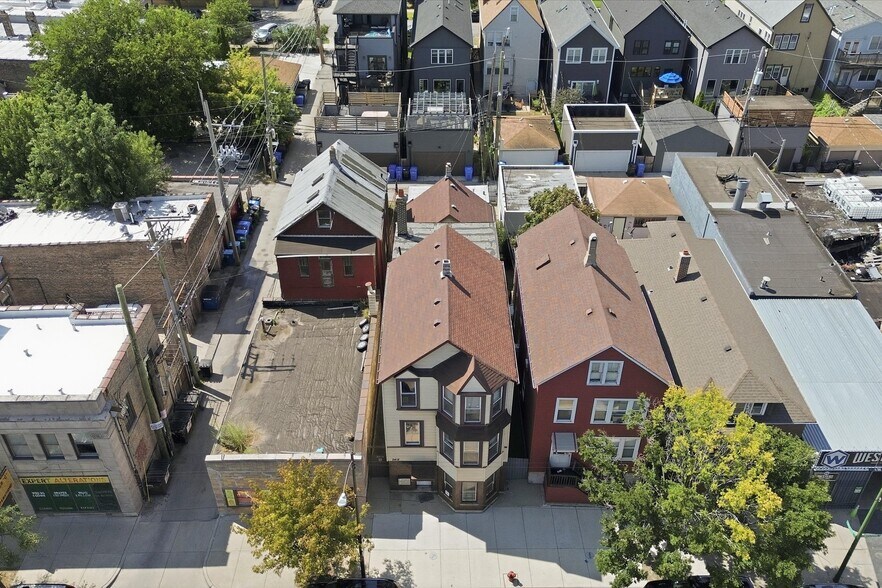 More Photos Of 2418 N Western Ave, Chicago Apartments For Sale