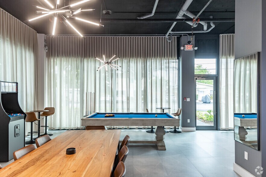 More Photos Of 2100 Miami Rd, Fort Lauderdale Apartments For Sale