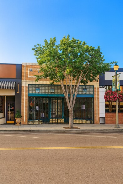 More Photos Of 938 E Main St, Santa Paula Storefront For Sale
