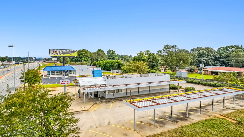 More Photos Of 1112 US-19 N, Thomaston Fast Food For Lease