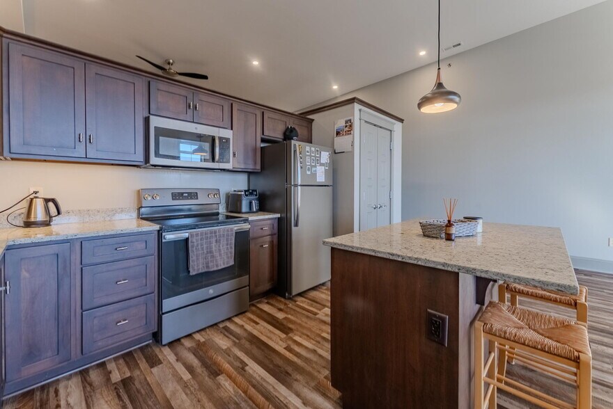 More Photos Of 78 W Canal St, Wabash Apartments For Sale