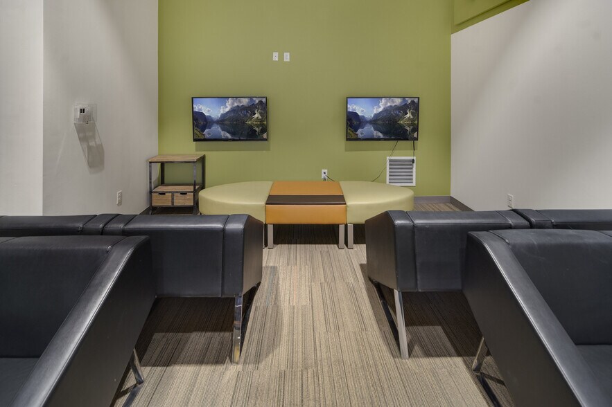 More Photos Of 7-9 Court St, Binghamton Apartments For Lease