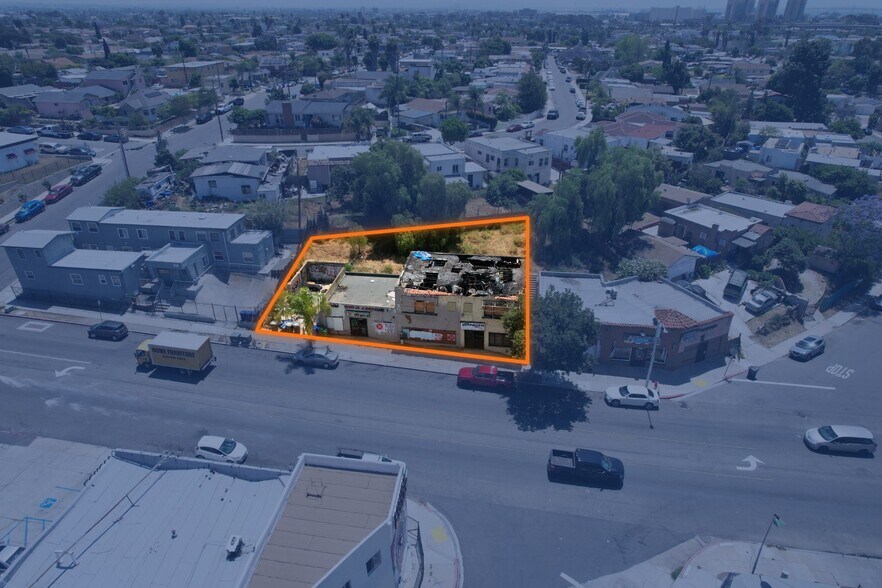More Photos Of 3651 Ocean View Blvd, San Diego Storefront Retail Residential For Sale