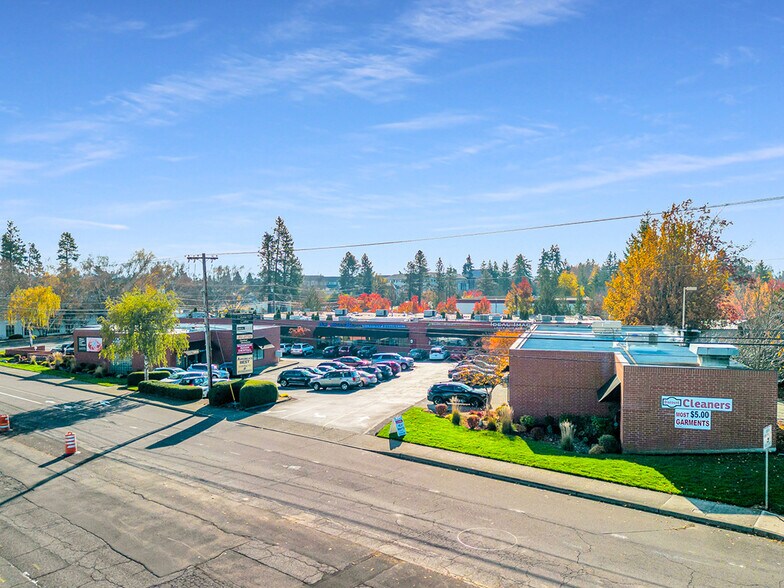 More Photos Of 9225 SW Hall Blvd, Tigard Unknown For Lease