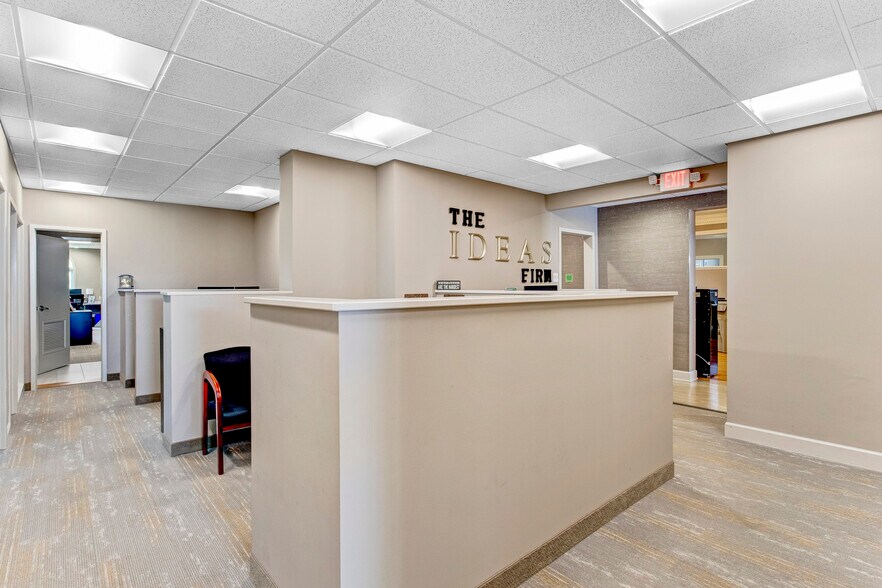 More Photos Of 69 Monroe Ave, Pittsford Office For Lease