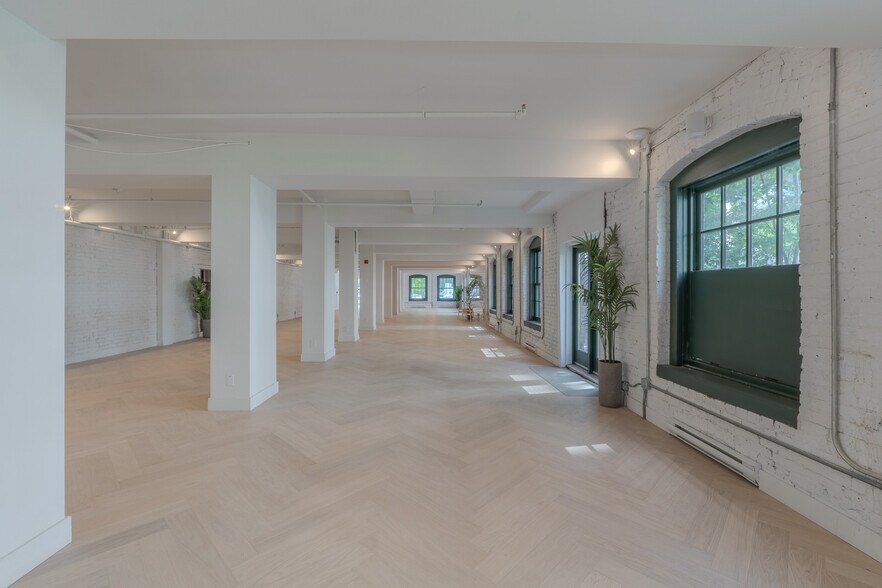 More Photos Of 754-762 Rue Saint-Paul O, Montréal Apartments For Lease