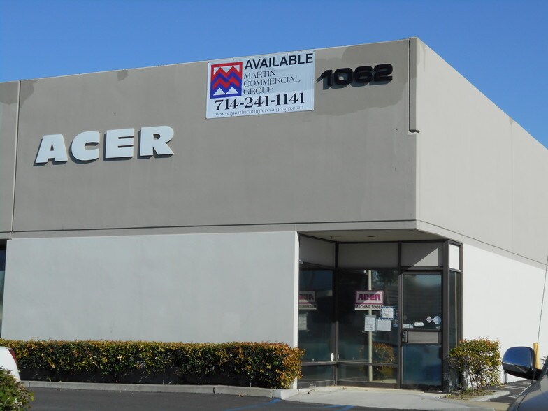 More Photos Of 1060-1072 N Kraemer Pl, Anaheim Manufacturing For Lease