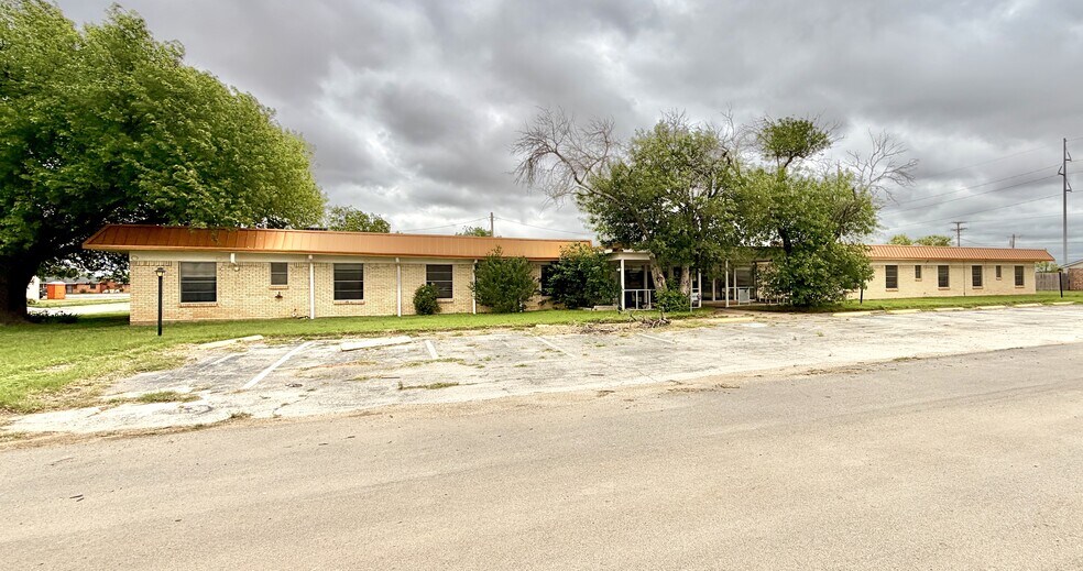 More Photos Of 125 Avenue J, Anson Assisted Living For Sale