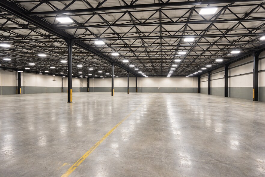 More Photos Of 1196 S Little Creek Rd, Dover Light Manufacturing For Lease