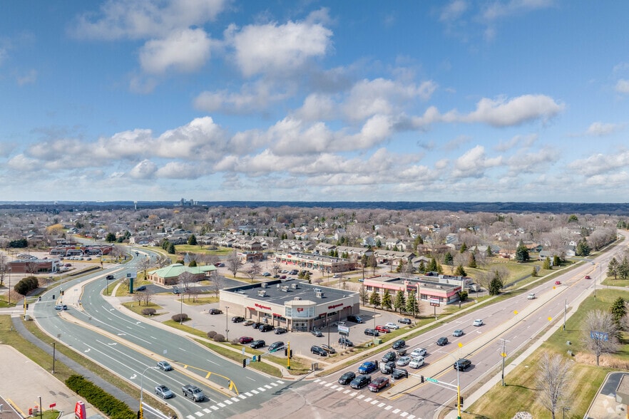 More Photos Of 1271 Tasha Blvd, Shakopee General Retail For Sale