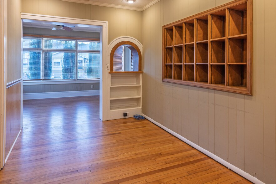 More Photos Of 346 Merrimon Ave, Asheville Medical For Sale