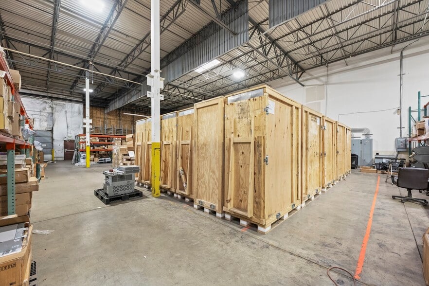 More Photos Of 4735-4795 Leyden St, Denver Warehouse For Lease