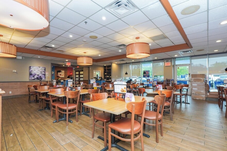 More Photos Of 933-939 Richmond Ave, Staten Island Freestanding For Sale