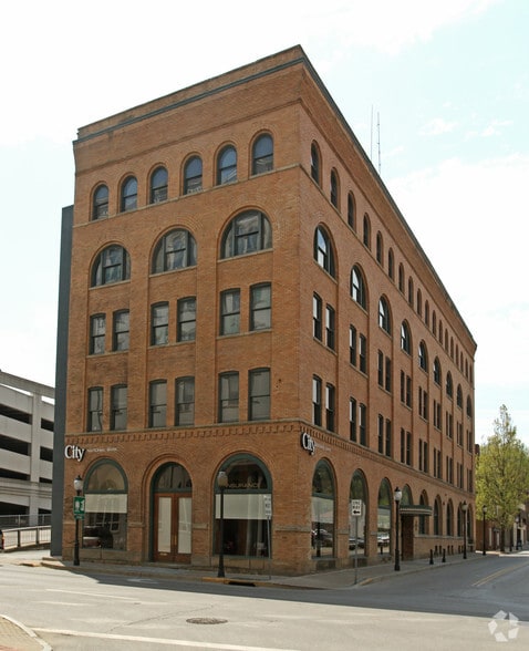 More Photos Of 10 Hale St, Charleston Loft Creative Space For Lease