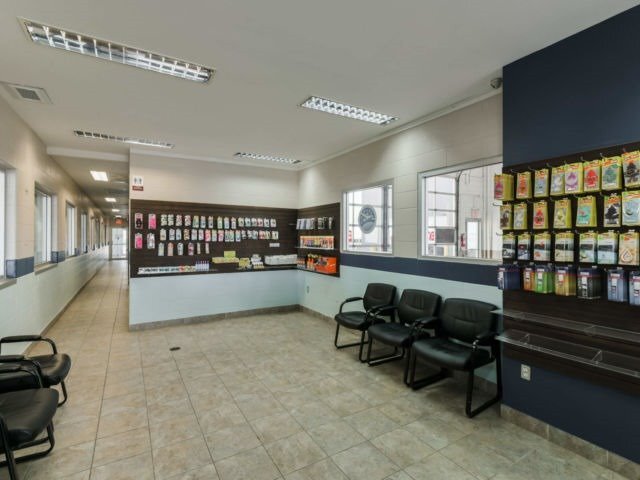 More Photos Of 355 Rexdale Blvd, Toronto Auto Repair For Sale