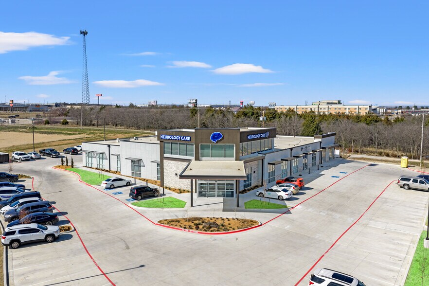 More Photos Of 1817 Rockford Rd, Ardmore Office For Sale