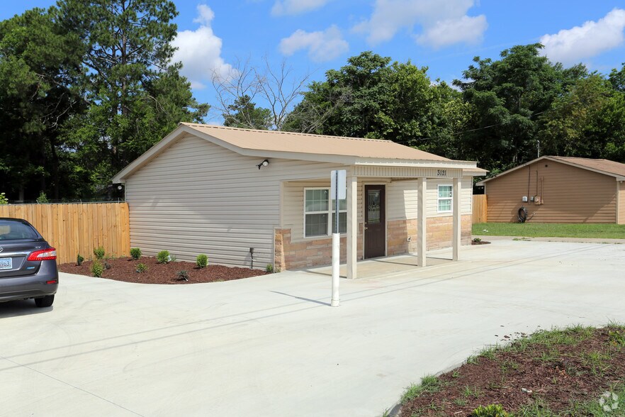 More Photos Of 3121 Mike Padgett Hwy, Augusta Office Residential For Lease