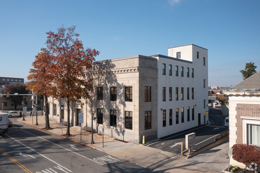 More Photos Of 801 W Lancaster Ave, Bryn Mawr Office For Sale