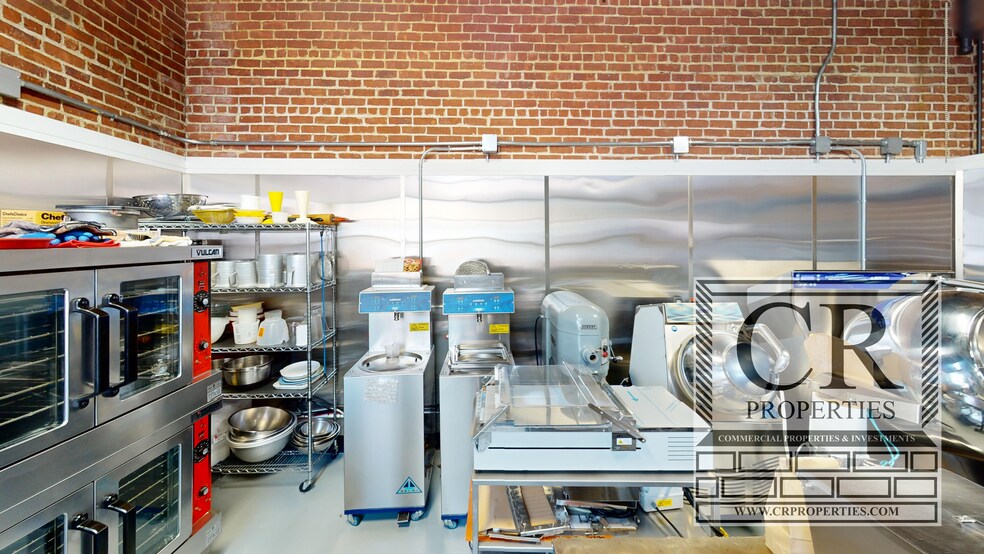 More Photos Of 269 Main St, Beacon Storefront For Sale