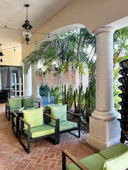 More Photos Of 12300 S Shore Blvd, Wellington Medical For Lease